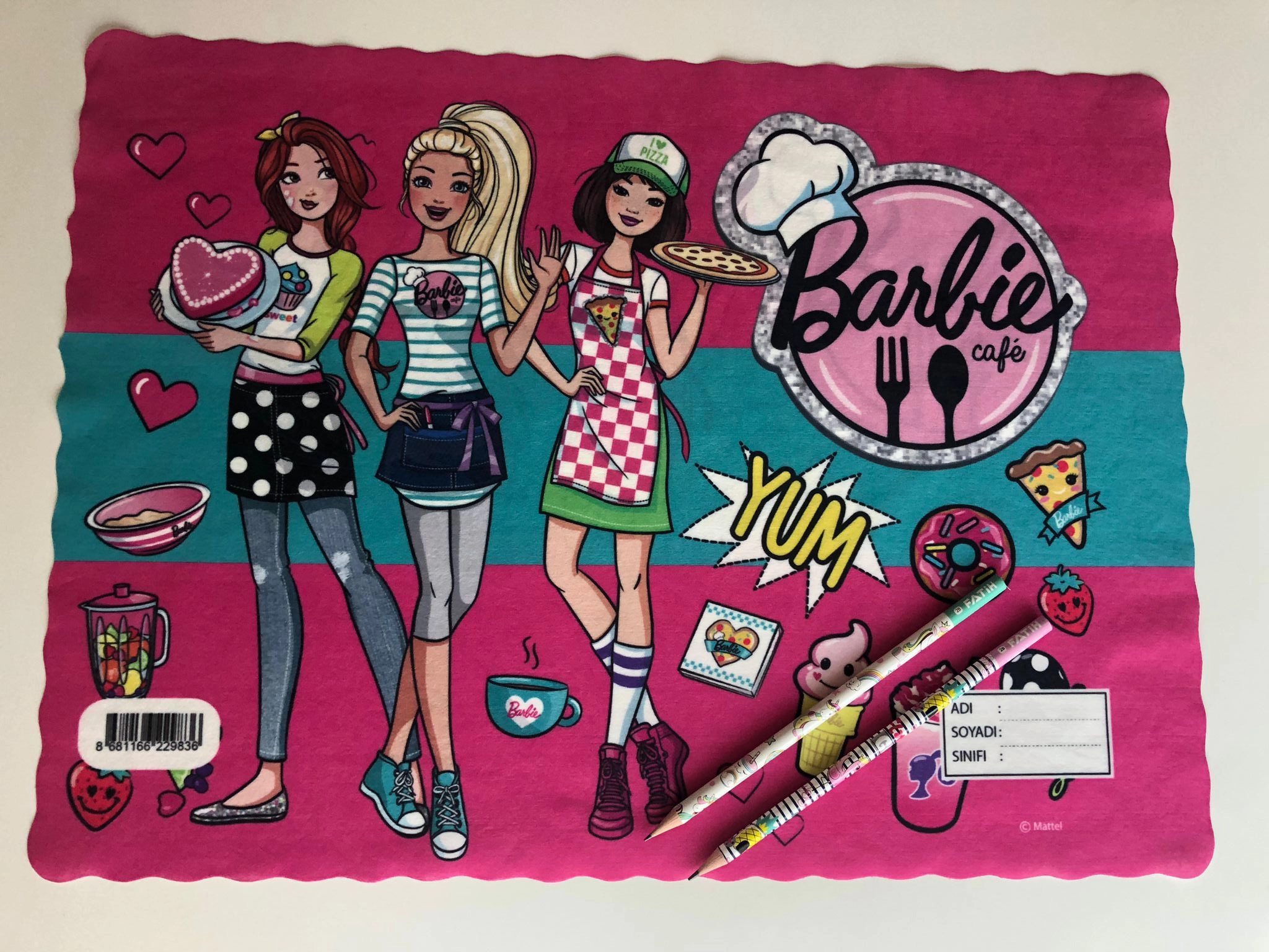 BARBİE YUM BESLENME ÖRTÜSÜ